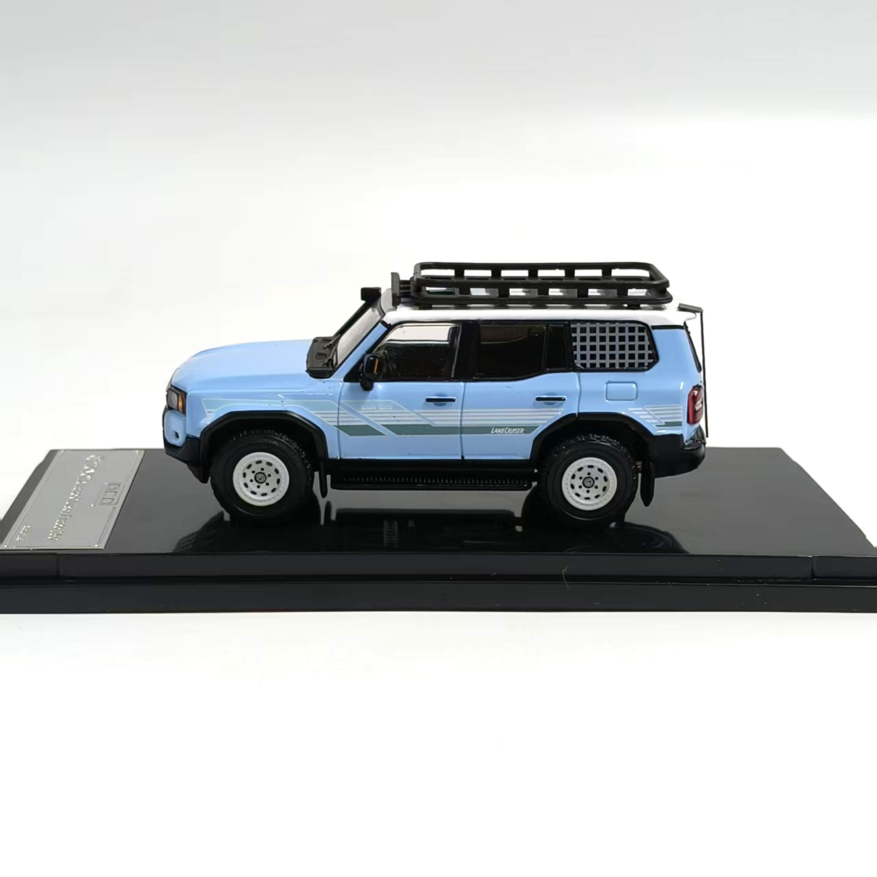 Diecast DCM 1:64 Maßstab LC250 – Vintage Collectible Toy Cars Bewertung und Preis